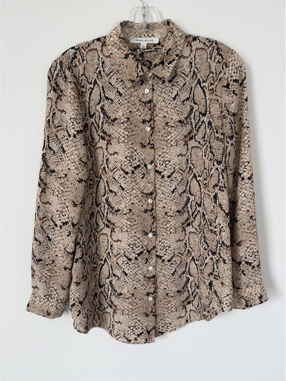 Rose+Olive Long Sleeve Button Up Collared Animal Print Shirt Women's Size S